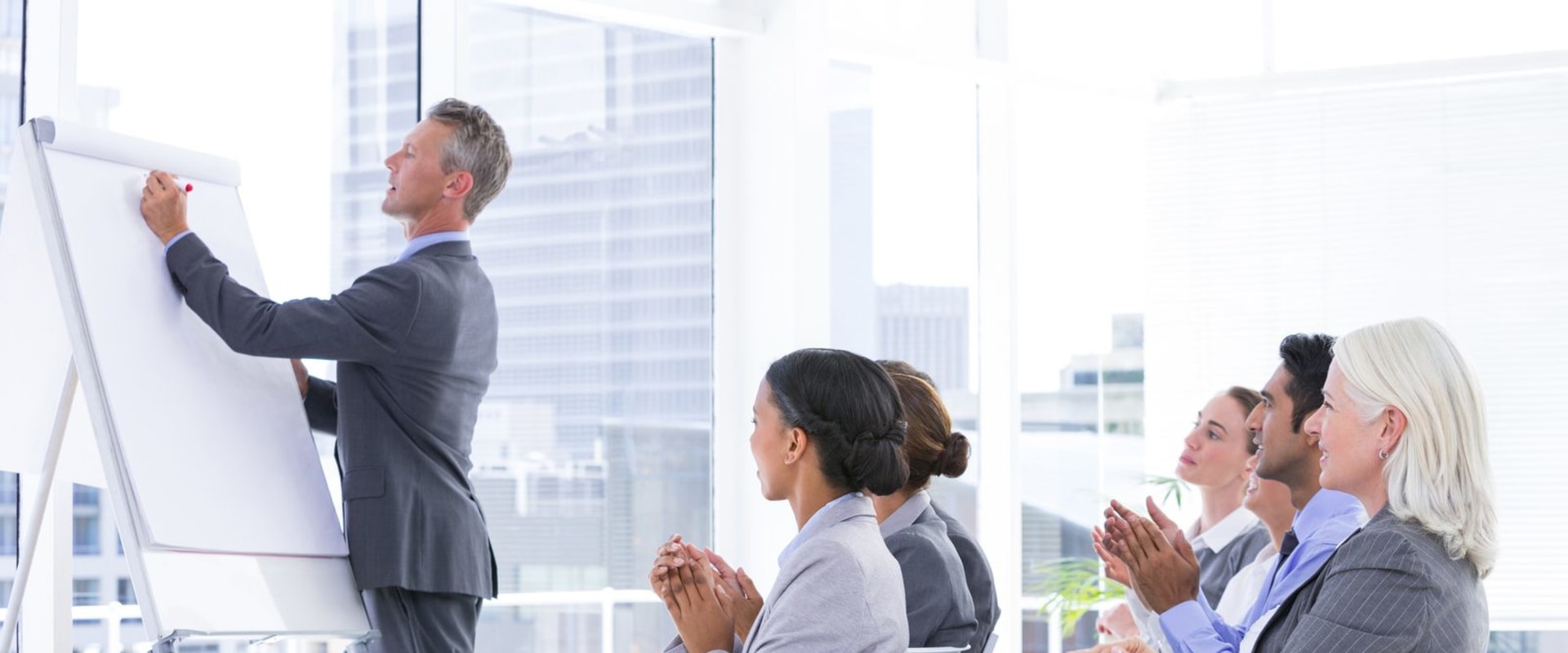 Choosing the Right IT Consulting Firm: Key Factors to Consider