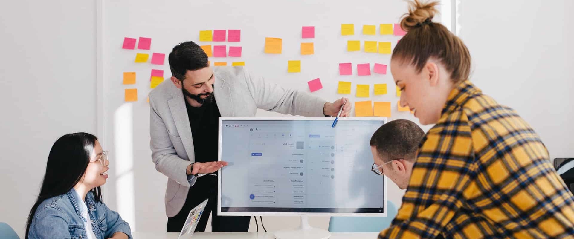 What Does an IT Strategy Consultant Do?